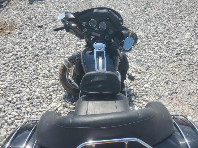 2011 HARLEY-DAVIDSON FLHTCUTG 1HD1MAM15BB856210