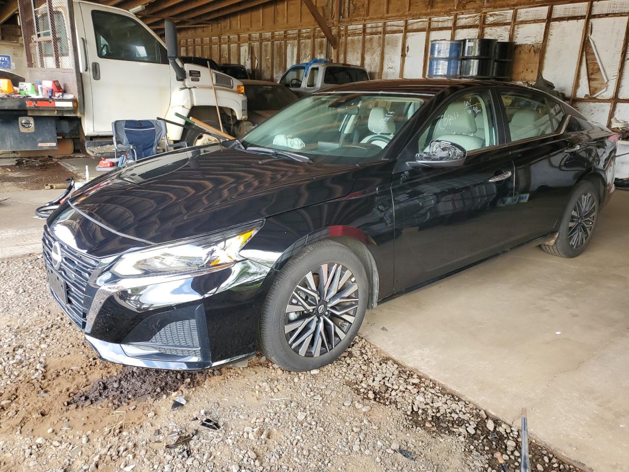 NISSAN ALTIMA SV