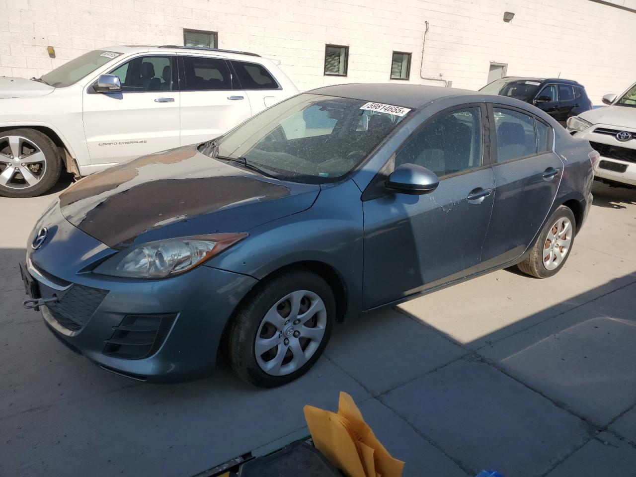 MAZDA 3 I