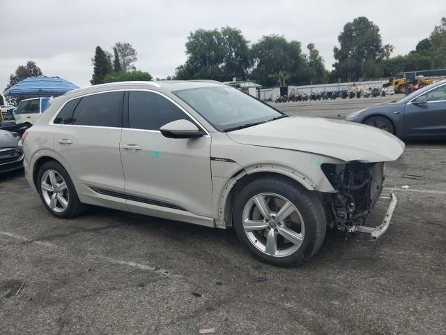 2019 AUDI E-TRON PRE WA1VABGE2KB015679