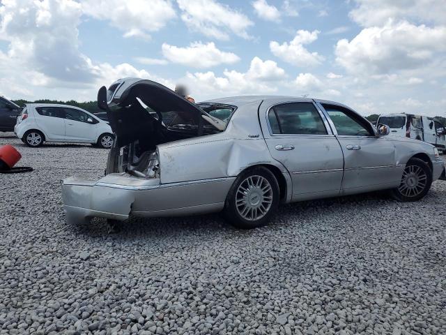 Vin: 2lnbl8cvxax631648, lot: 59781235, lincoln towncar signature limited 20103