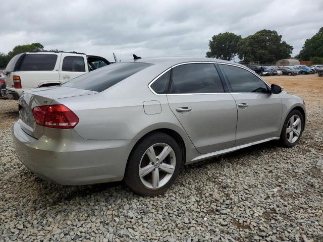 Vin: 1vwbh7a38cc069084, lot: 60270255, volkswagen passat se 20123