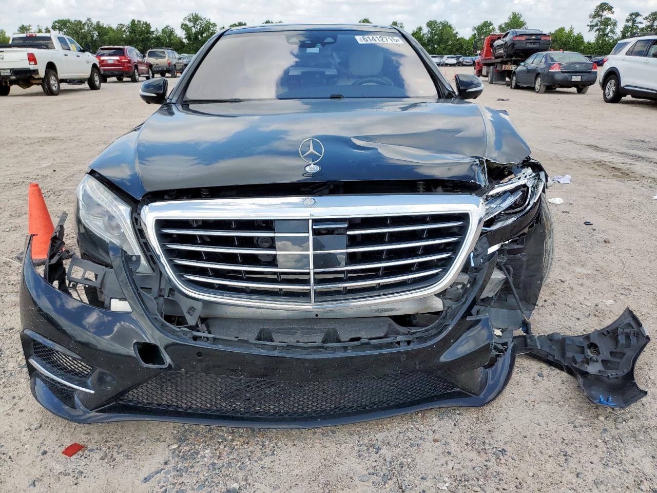 MERCEDES-BENZ S-CLASS 550