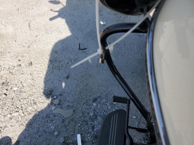 2018 HARLEY-DAVIDSON FLTRXS ROA 1HD1KTC16JB648063