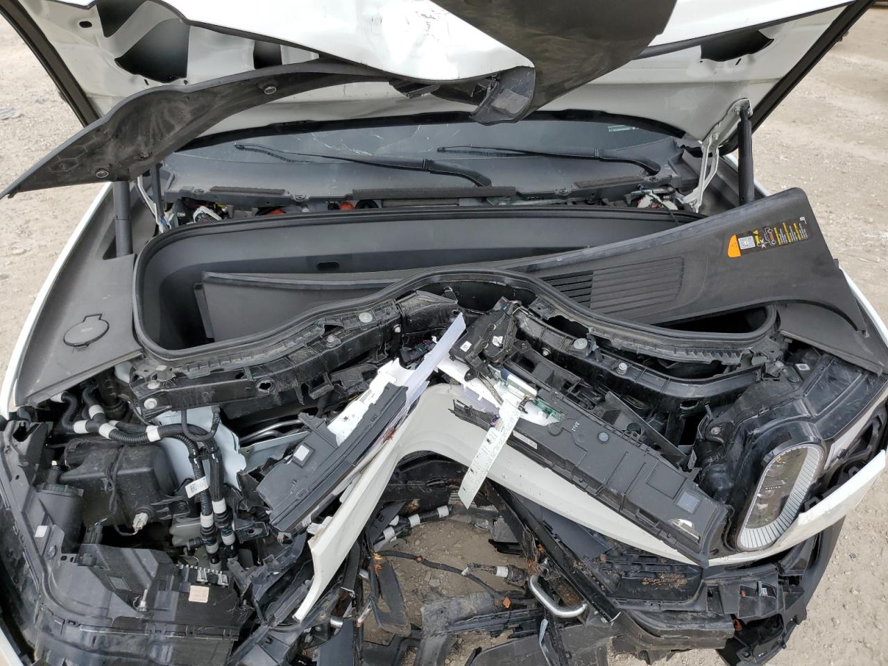 RIVIAN R1T ADVENTURE