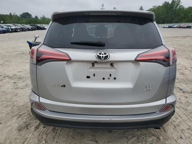 2018 TOYOTA RAV4 LE - JTMBFREV8JJ207697