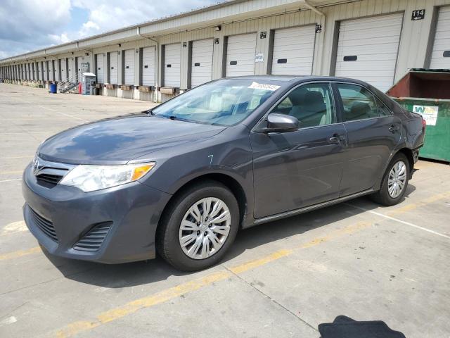 TOYOTA CAMRY BASE