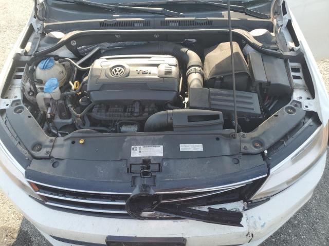 2015 VOLKSWAGEN JETTA SE - 3VWD17AJ8FM346394