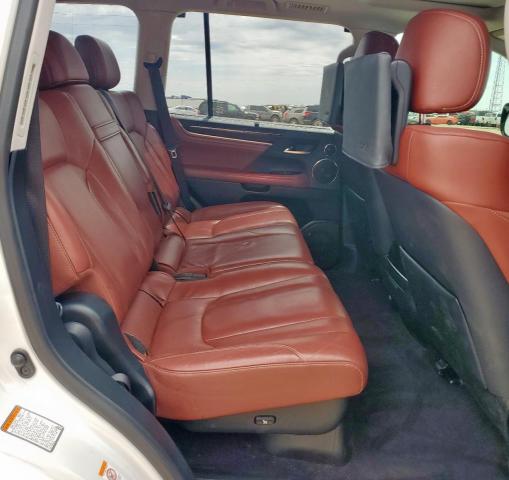 2018 LEXUS LX 570 JTJHY7AX4J4255371