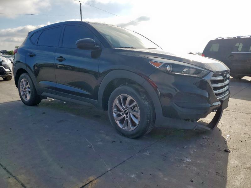 2017 HYUNDAI TUCSON SE KM8J23A47HU336195