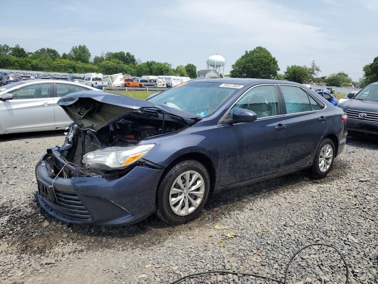 TOYOTA CAMRY LE