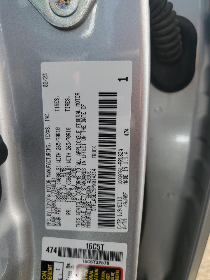 TOYOTA TUNDRA CREWMAX SR5