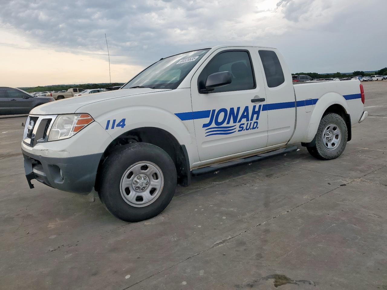 NISSAN FRONTIER S
