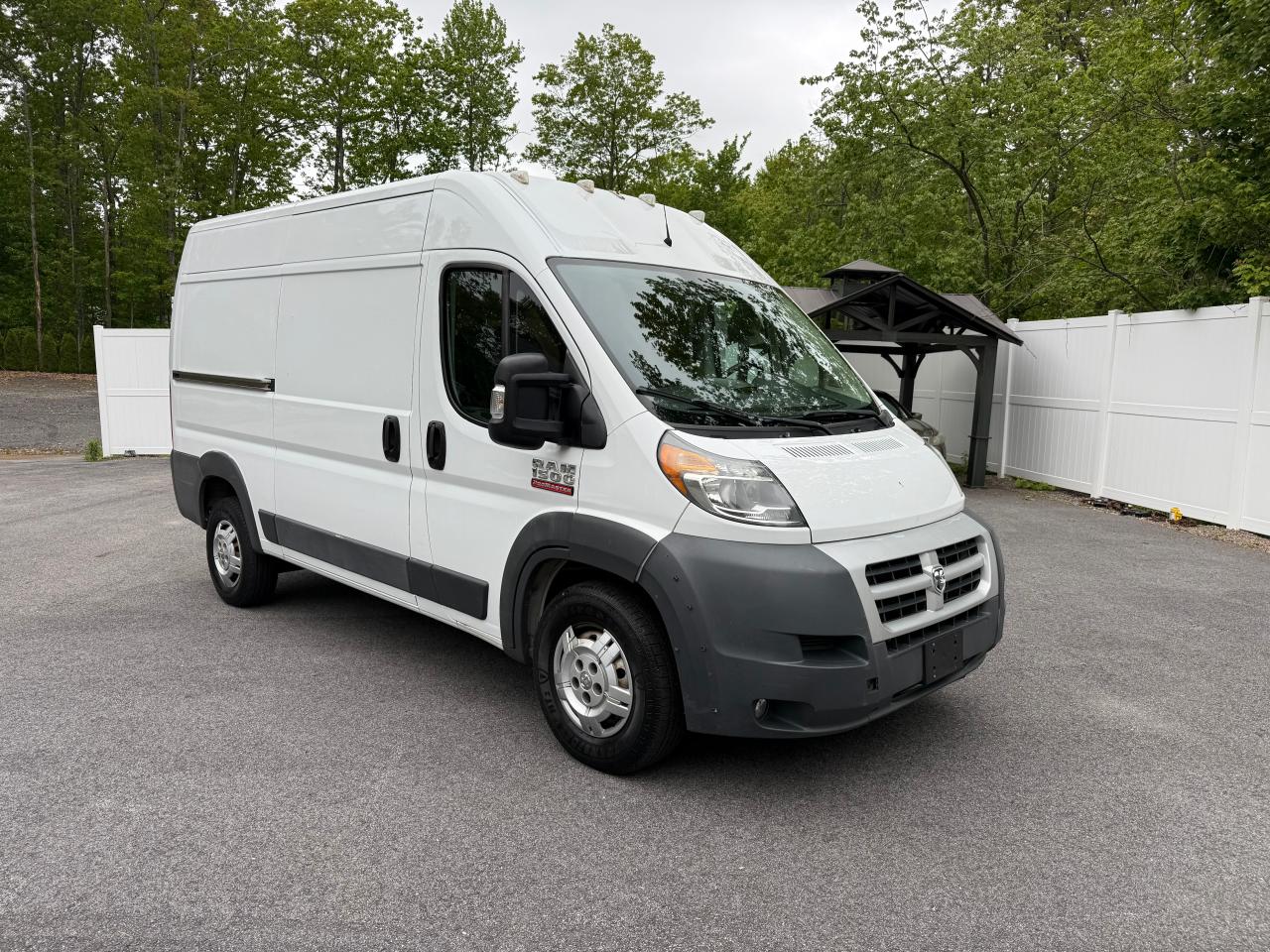 RAM PROMASTER 1500 HIGH