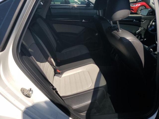 2015 VOLKSWAGEN PASSAT SE 1VWBT7A3XFC079389