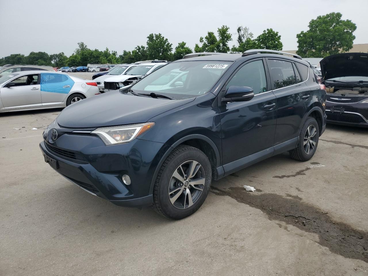 TOYOTA RAV4 XLE