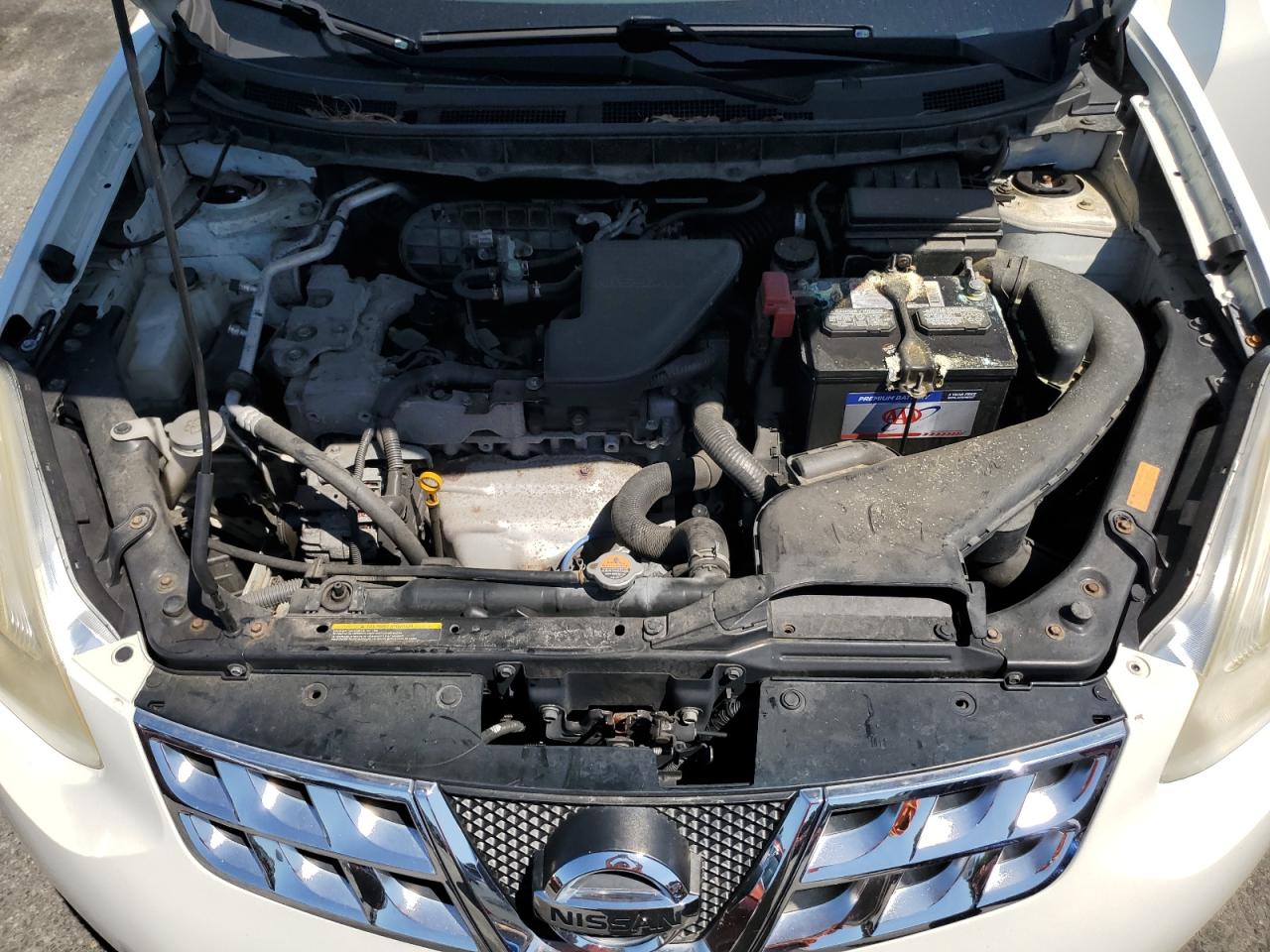 Nissan Rogue s 2013