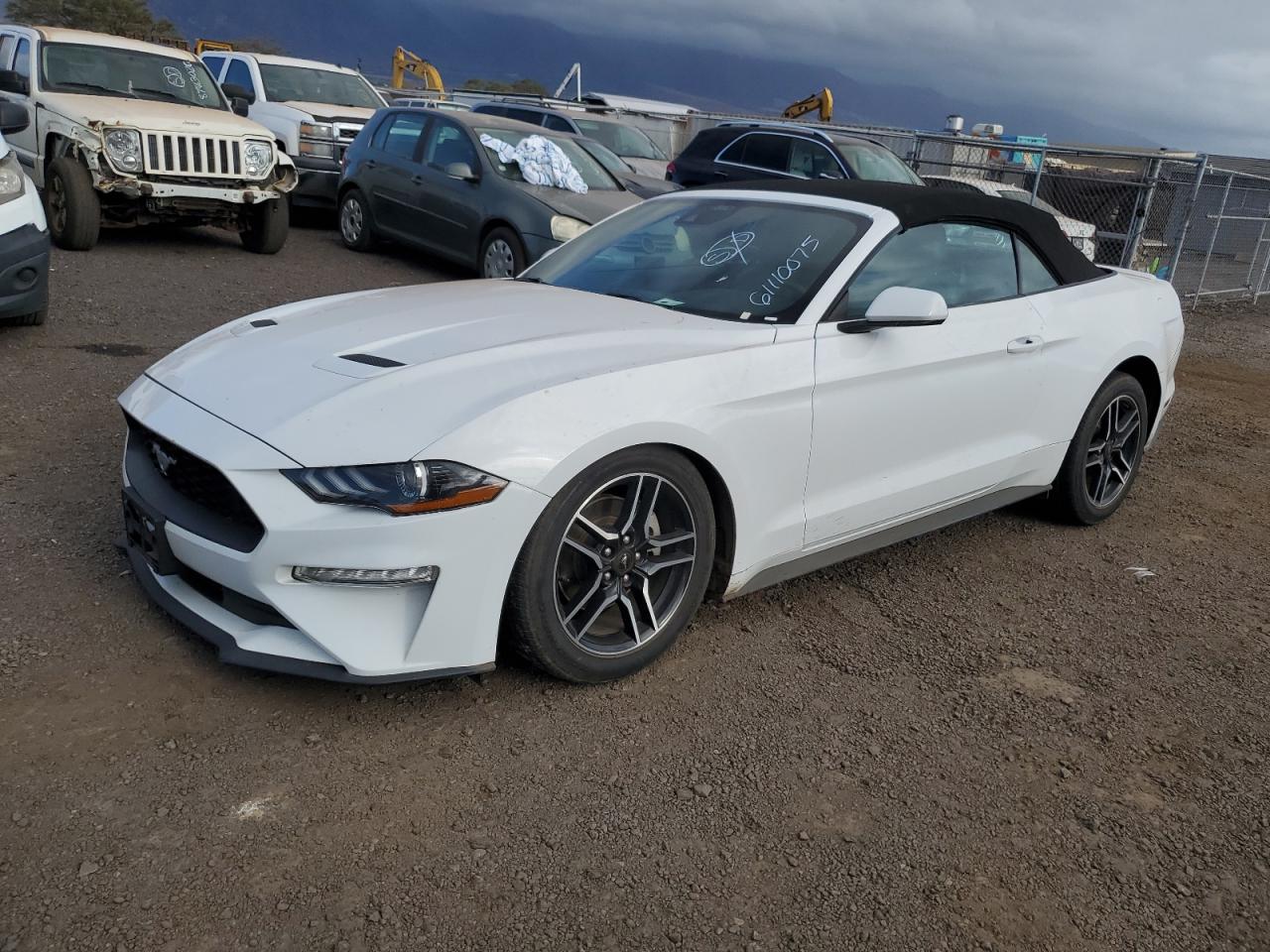 FORD MUSTANG