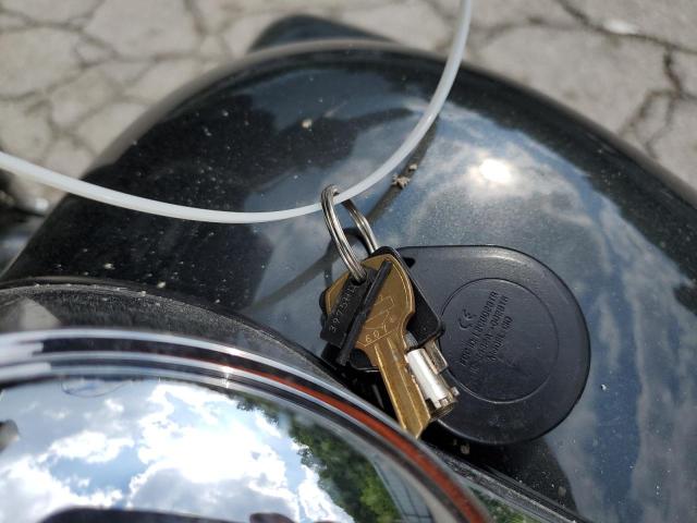 2009 HARLEY-DAVIDSON FLHTCU 1HD1FC4129Y670248