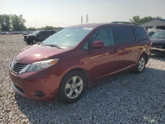 TOYOTA SIENNA LE