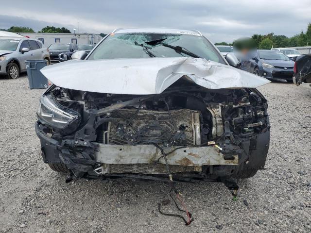 2018 BUICK REGAL TOURX ESSENCE W04GV8SX3J1162722