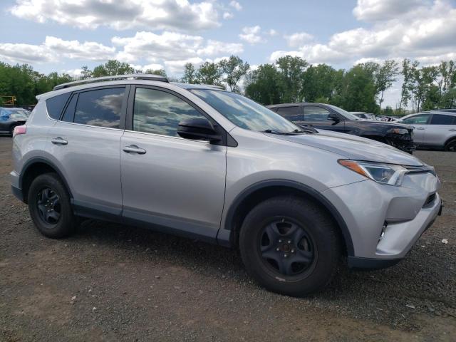 Vin: 2t3bfrev7hw679899, lot: 59300705, toyota rav4 le 20174