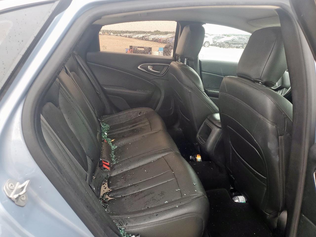 CHRYSLER 200 LIMITED