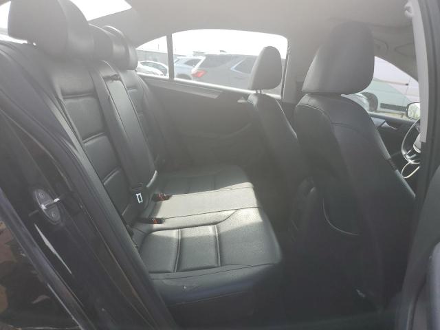2017 VOLKSWAGEN JETTA SE - 3VWDB7AJ1HM245357