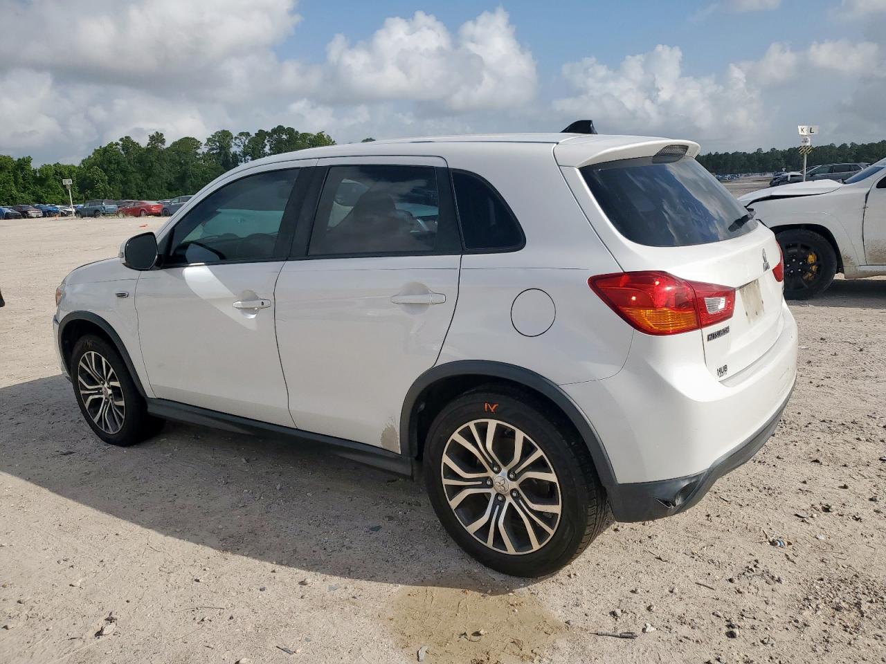 Mitsubishi Outlander 2016