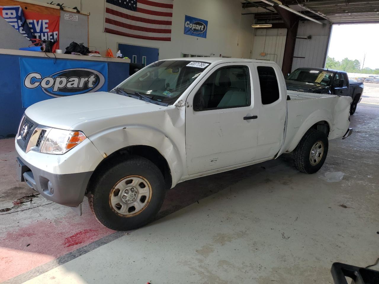 NISSAN FRONTIER S