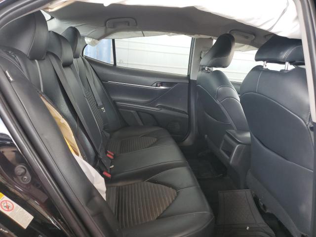 2018 TOYOTA CAMRY L - 4T1B11HK0JU643908