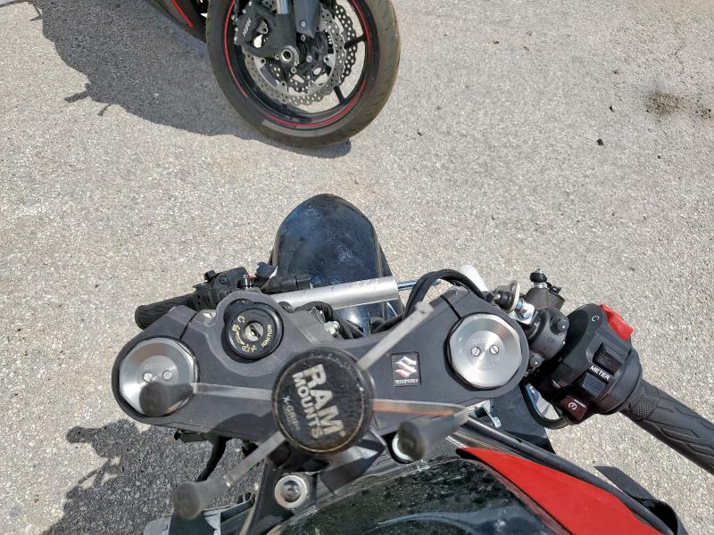 2020 SUZUKI GSX-R600 JS1GN7FA1L7100588