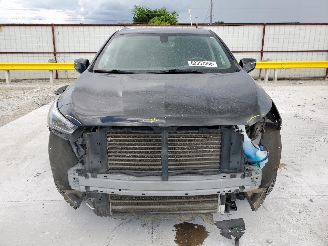 BUICK ENCLAVE ESSENCE