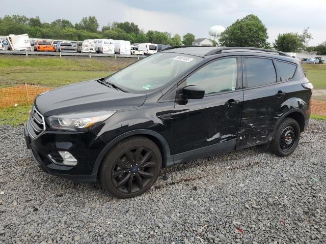 Vin: 1fmcu9gd5jud40619, lot: 59807035, ford escape se 2018 img_1