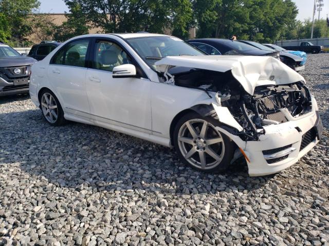 Vin: wddgf8ab5eg253895, lot: 61519445, mercedes-benz c-class 300 4matic 20144