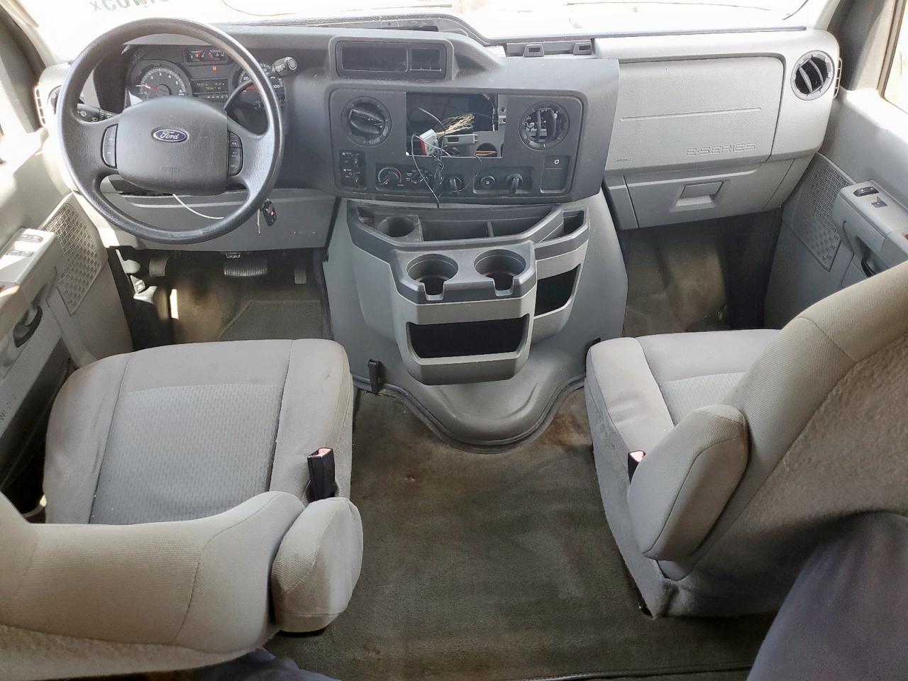 FORD ECONOLINE E350 SUPER DUTY WAGON