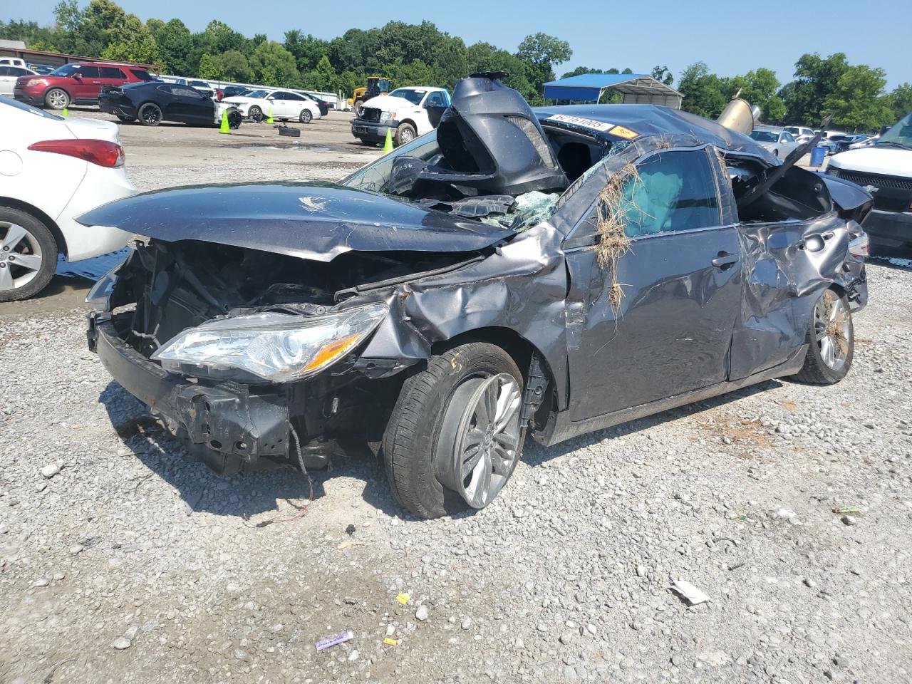 TOYOTA CAMRY LE