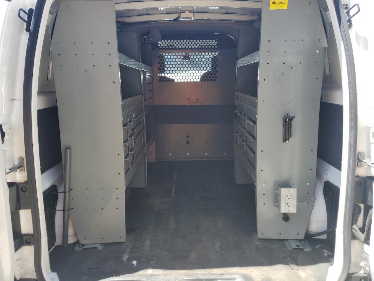 CHEVROLET EXPRESS LS