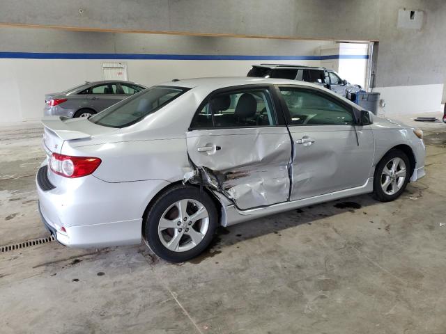 Vin: 2t1bu4ee5bc627262, lot: 59867715, toyota corolla base 20113