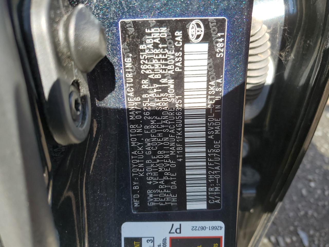 Toyota Camry le 2016