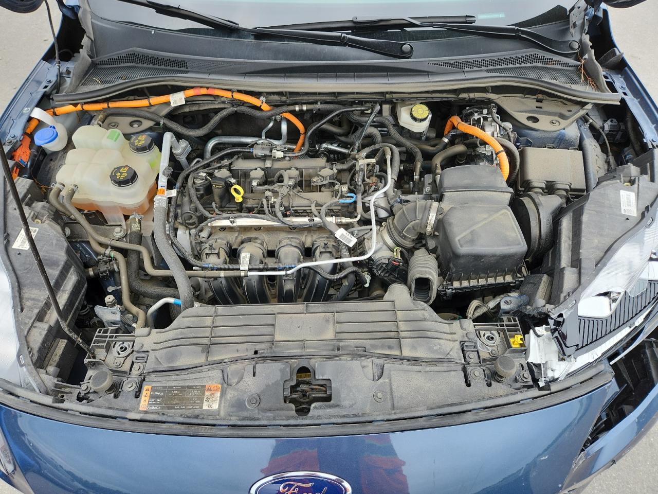 FORD ESCAPE TITANIUM