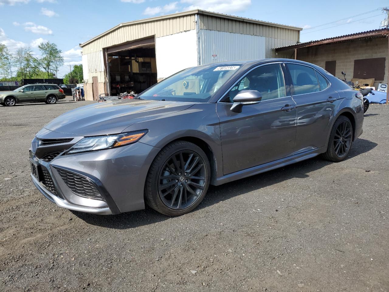 TOYOTA CAMRY XSE