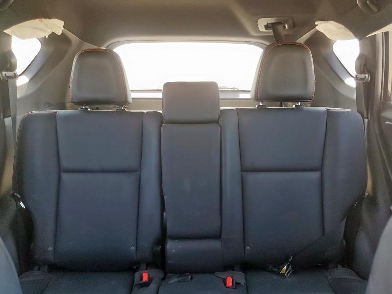 2018 TOYOTA RAV4 SE 2T3NFREV6JW436488