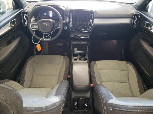 2023 VOLVO XC40 CORE YV4L12UK3P2959552
