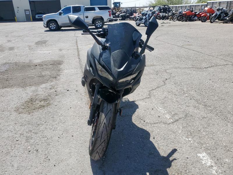 2024 KAWASAKI EX650 R ML5EXER12RDAC1554