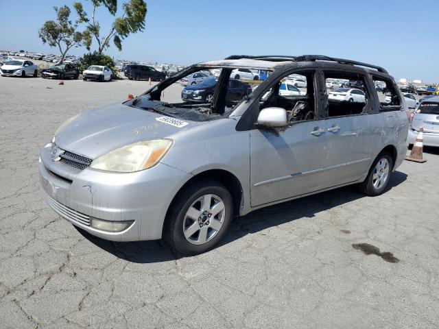 TOYOTA SIENNA XLE