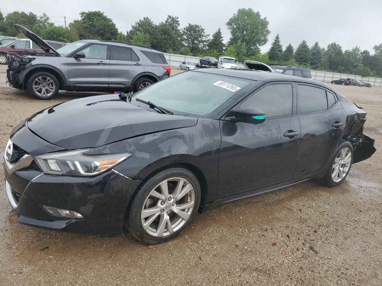  Salvage Nissan Maxima