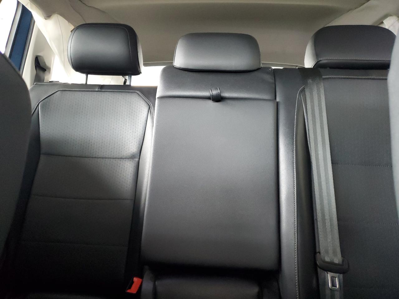 VOLKSWAGEN TIGUAN SE