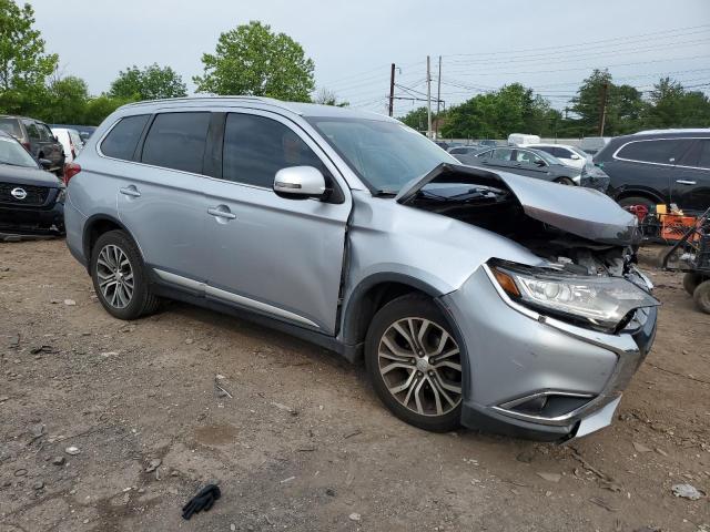 Vin: ja4az3a36hz050715, lot: 59482875, mitsubishi outlander se 20174