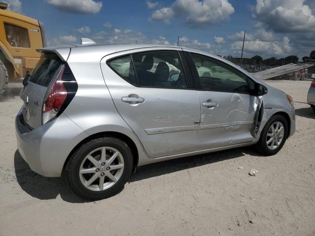 Vin: jtdkdtb36f1110740, lot: 60155615, toyota prius 20153